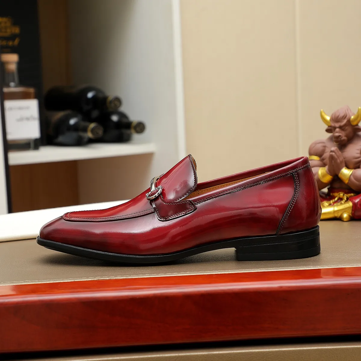 Men's Men's Shoes 260 Ferragamo [Ferragamo] top imported suit men's shoes 💯Original copy of the official website, product materials: selected imported embossed calfskin + luxury hardware buckle accessories ~ imported water-dyed cow 🐂 leather lining. Strong three-dimensional visual effect, original combination outsole, multiple colors available😘 Size: 38-45